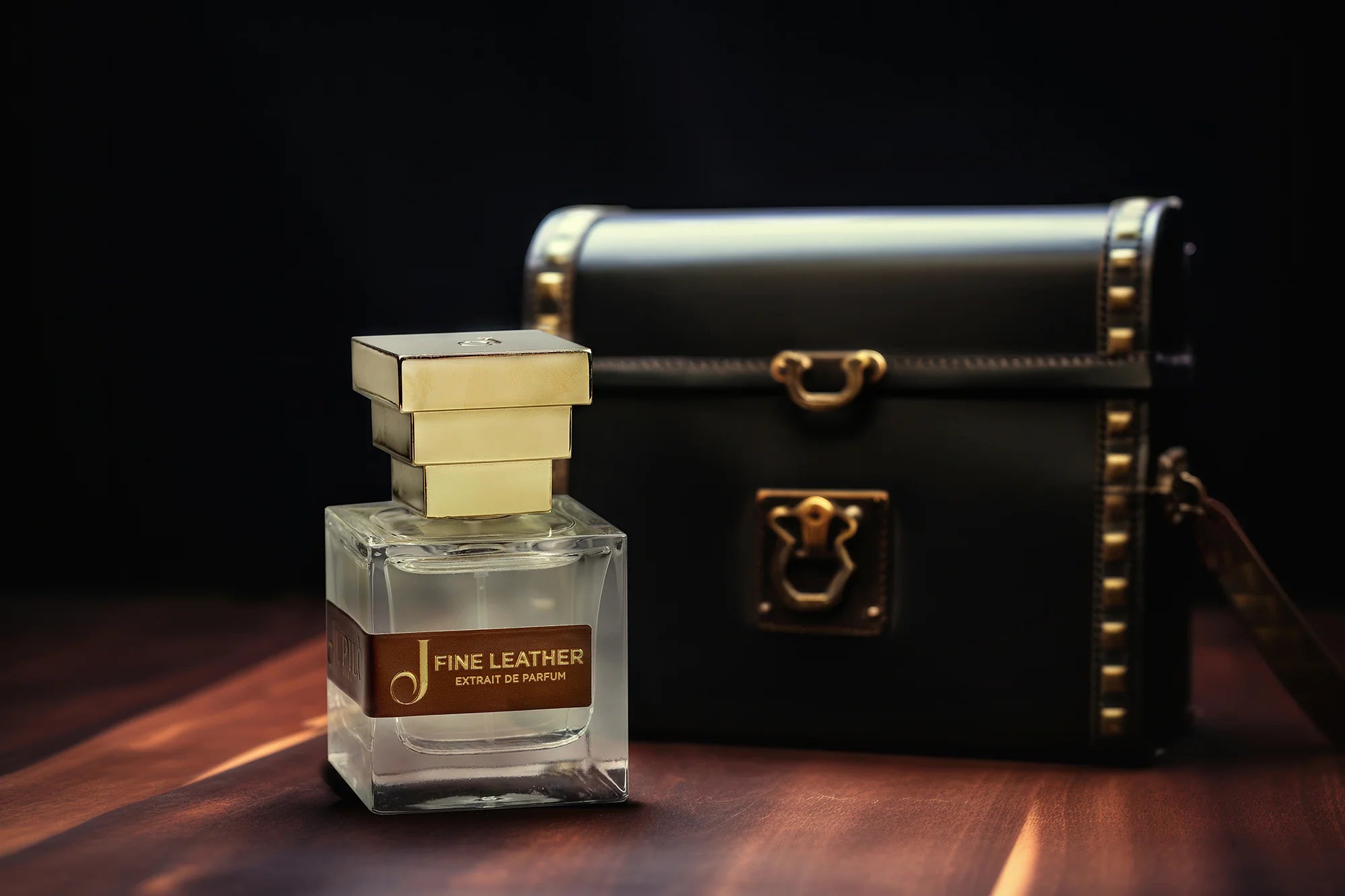 Fine Leather - Extrait de Parfum - Jupilò